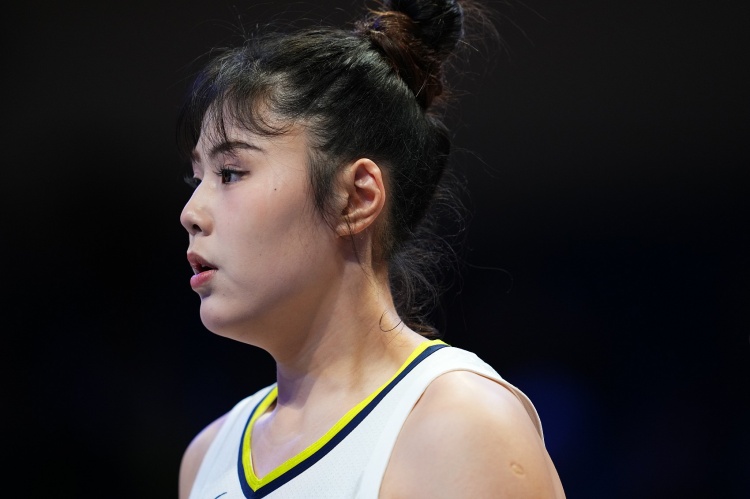 开云体育-李月汝谈20分生涯新高:就是做好每一件小事情 感谢队友为我加油