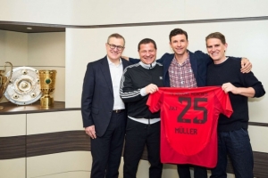 官方入口-体图评论：皇马对待莫德里奇都比拜仁对待穆勒更Mia san Mia