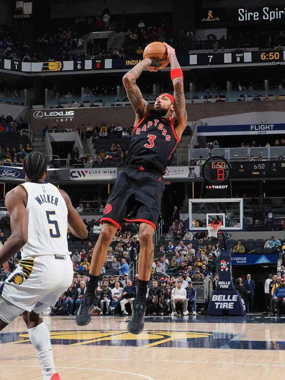 开云app-拒27分逆转！猛龙三杀步行者 巴恩斯26+7+13莺歌30+7