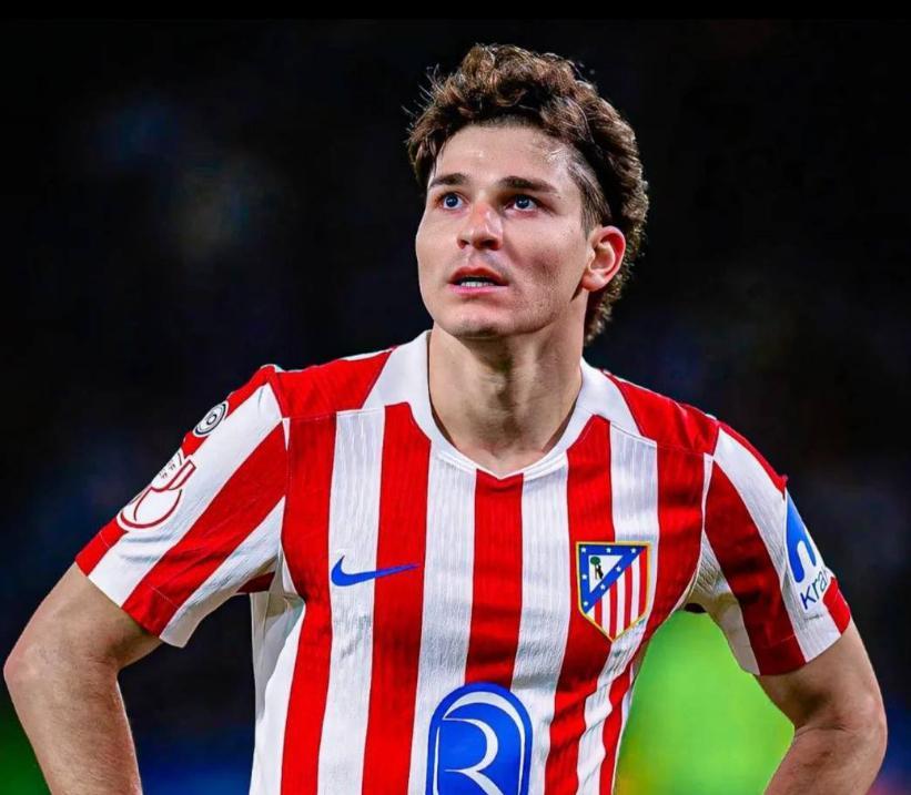 官方入口-11球5助攻!曝阿尔瓦雷斯主动示好巴萨,小蜘蛛为啥不想去阿森纳